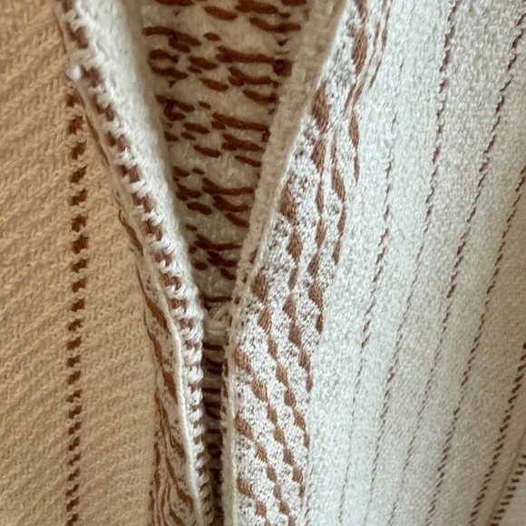 NWT - Nic+Zoe Cream and Gold Knit Jacket- 2X - Picture 4 of 11